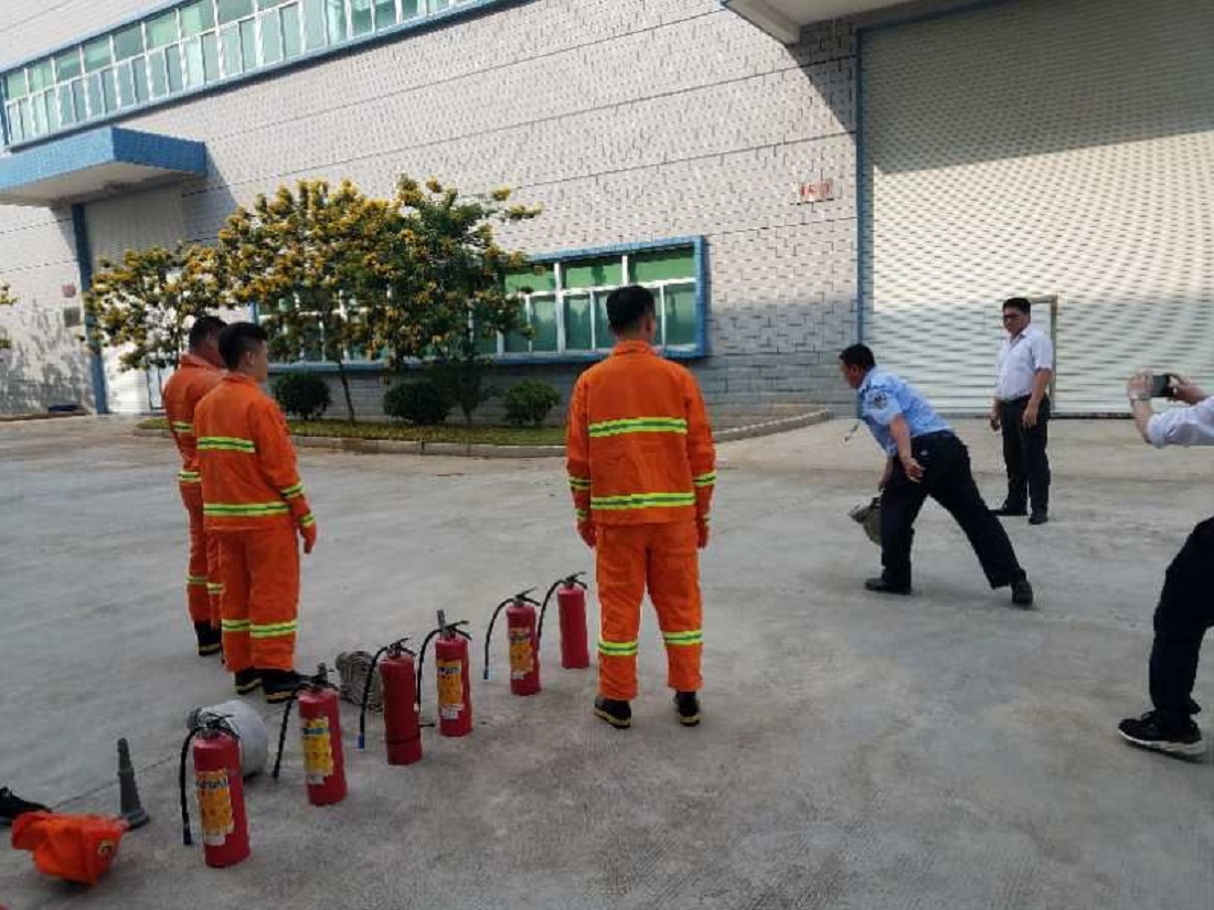 ��չ��������  ���������徲