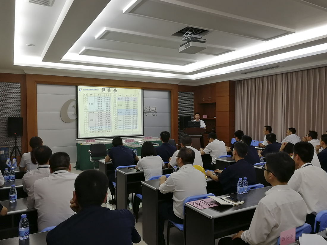 ��ģ����������  �ɽ�Ż����Ӣ�š�����̥ģ����ҵ�������ɲ���ѵ��ʦ��ʽ