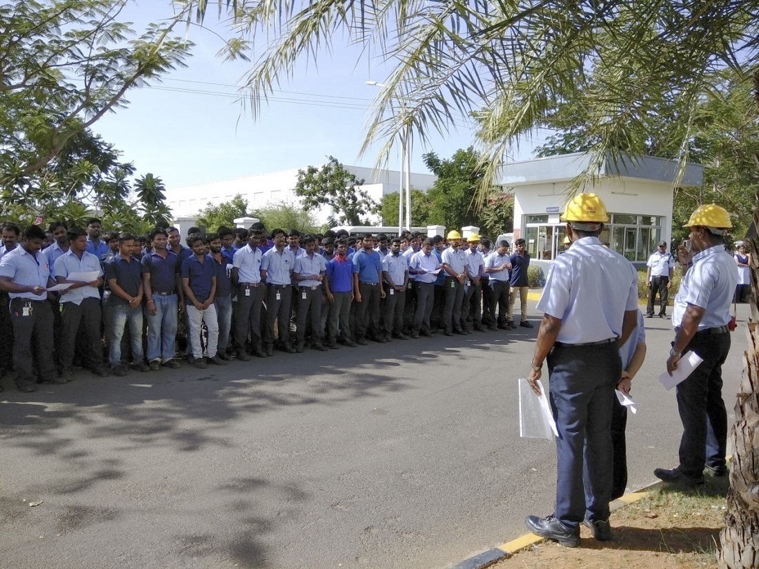 ��Ӧ�����к� ��չ�����ж� ���� ׯ����Ϸӡ�ȹ�˾��֯��չ�������������˶�