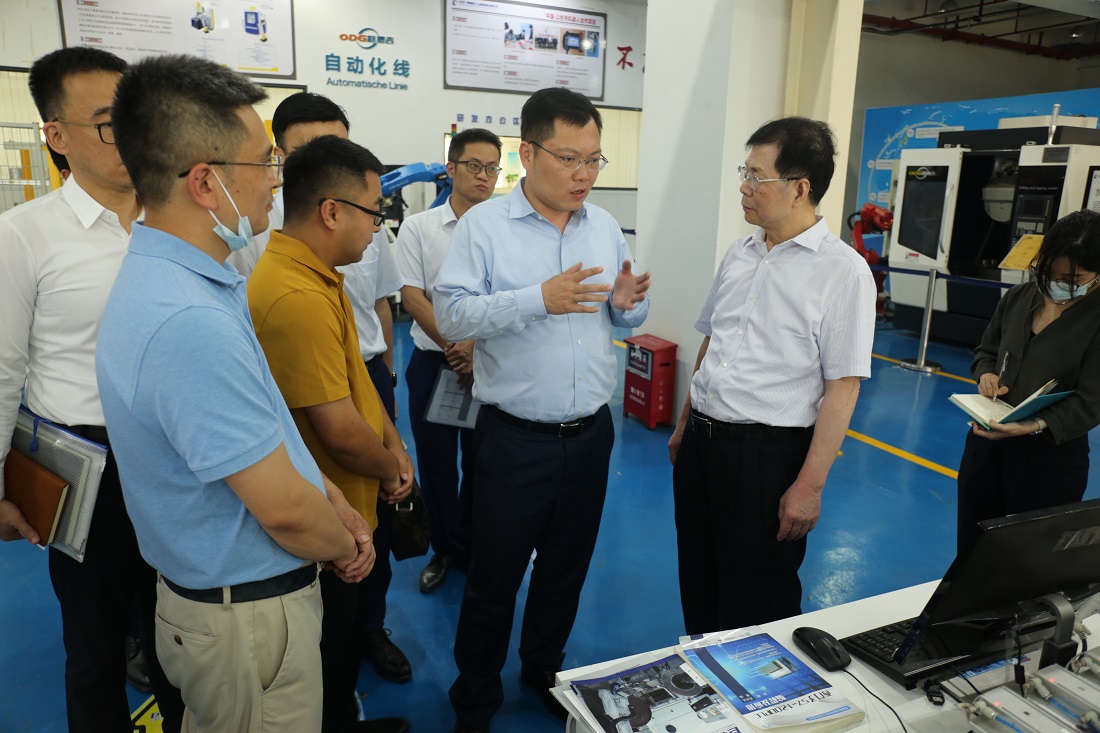  ��ͨ���й㶫ʡ�����г���˷һ�е��� ׯ����Ϸ���ܣ����ݣ��о�Ժ