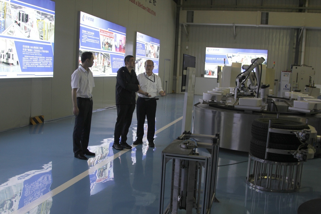 �й���е��ҵ���ϻᵳί��ǡ��᳤����ɳһ�е���˾���е���